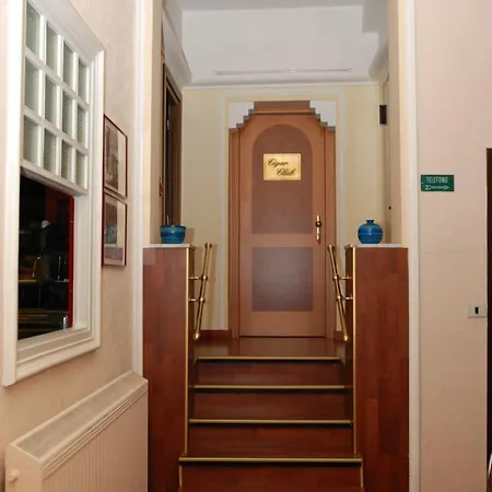 Hotell Iris Crillon Fiuggi